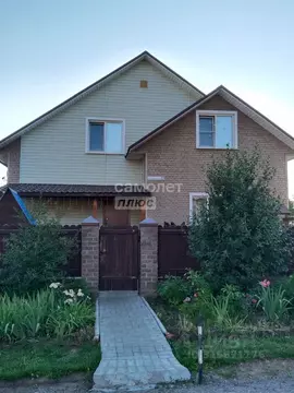 Коттедж в Алтайский край, Барнаул городской округ, пос. Бельмесево, ...