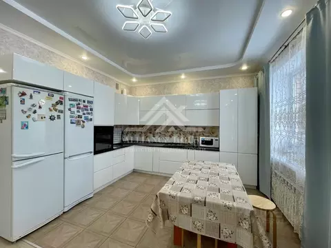 Дом в Татарстан, Казань Салмачи жилмассив, ул. Центральная (140 м)