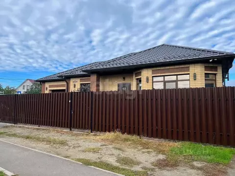 Дом в Ставропольский край, Михайловск Шпаковский район, ул. ...