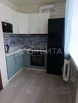 2-к кв. Тюменская область, Тюмень Солнечный проезд, 5 (39.6 м)