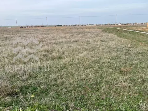 Участок в Крым, Сакский район, Штормовское с/пос, с. Крыловка ул. ...