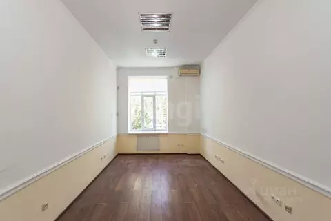 Офис в Ростовская область, Ростов-на-Дону просп. Соколова, 13 (19 м)