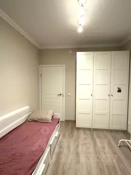 1-к кв. Санкт-Петербург ул. Среднерогатская, 13к2 (33.0 м)