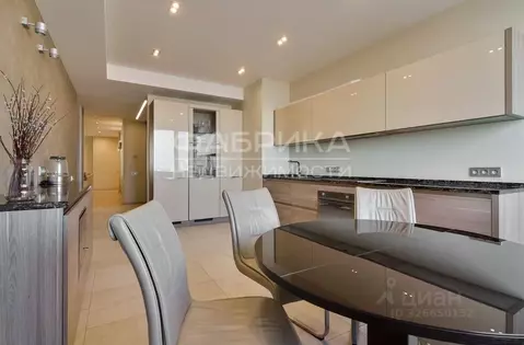 4-к кв. Санкт-Петербург Новгородская ул., 23 (170.6 м)