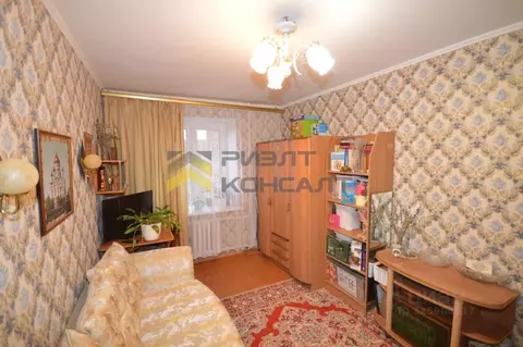 2-к кв. Омская область, Омск ул. 10 лет Октября, 181 (47.0 м)