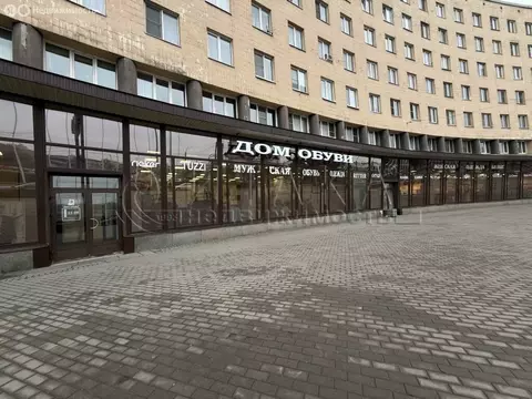 Торговая площадь (919.3 м)