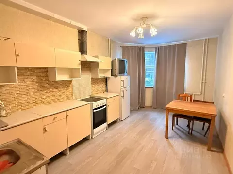 3-к кв. Санкт-Петербург пос. Парголово, Заречная ул., 45к2 (76.8 м)