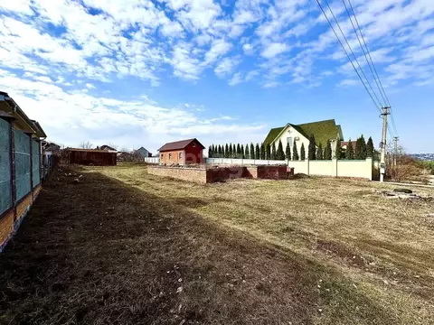 Участок в Белгородская область, Белгород Извилистая ул. (15.0 сот.)