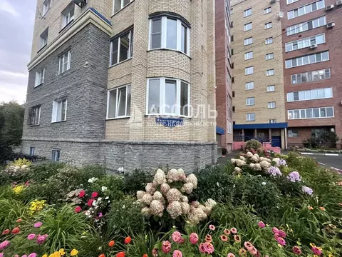 4-к кв. Омская область, Омск Физкультурная ул., 5 (109.3 м)