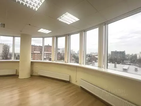Офис в Краснодарский край, Краснодар Центральный мкр, ул. Советская, ...