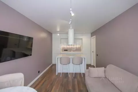 2-к кв. Тюменская область, Тюмень Солнечный проезд, 4 (51.2 м)