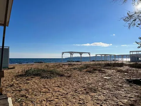 Участок в Крым, Феодосия муниципальный округ, с. Береговое ул. ...