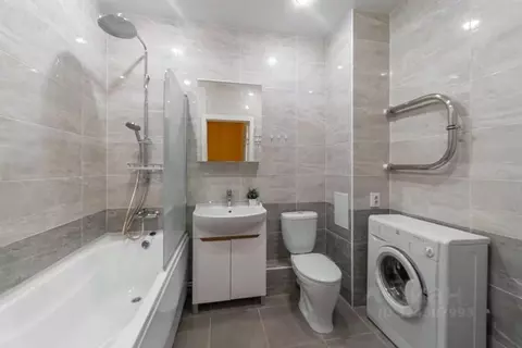 1-к кв. Вологодская область, Череповец Любецкая ул., 1 (46.0 м)