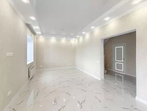 Коттедж в Тюменская область, Тюмень проезд Футбольный (162 м)