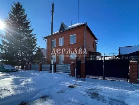 Дом в Белгородская область, Старооскольский городской округ, с. ...