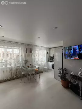 2-комнатная квартира: Октябрьский, Девонская улица, 14 (46.5 м)