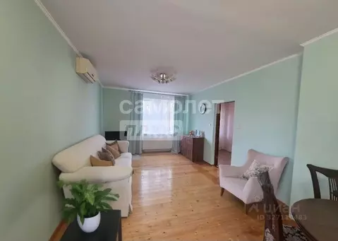 Дом в Краснодарский край, Динской район, Старомышастовская ст-ца ул. ...