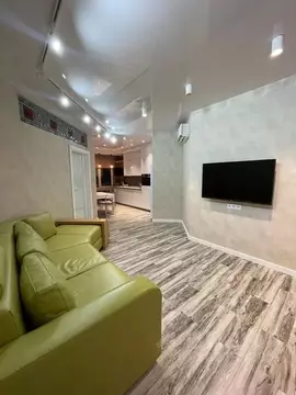 2-к кв. Приморский край, Владивосток ул. Крыгина, 94 (74.0 м)