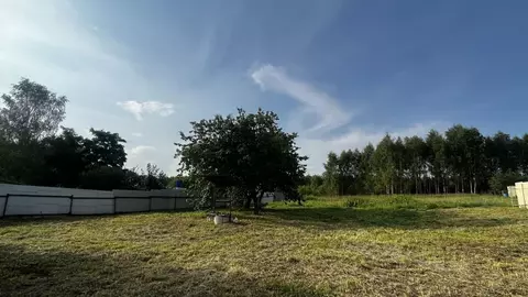 Участок в Калужская область, Жуковский муниципальный округ, д. ...