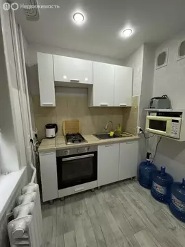 2-комнатная квартира: Березники, Юбилейная улица, 116 (37.5 м)