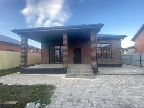 Дом в Ростовская область, Аксай ул. Александровская (110 м)