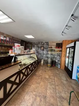 Торговая площадь в Крым, Белогорск ул. Нижнегорская, 41 (74 м)