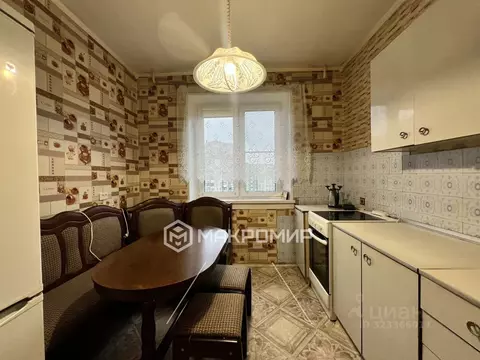 2-к кв. Челябинская область, Челябинск ул. 40-летия Победы, 8 (53.0 м)