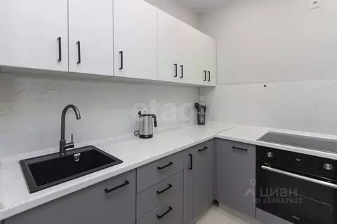 1-к кв. Тюменская область, Тюмень Полевая ул., 108 (39.7 м)