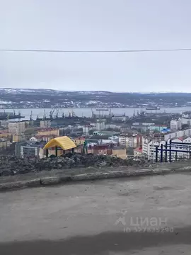 3-к кв. Мурманская область, Мурманск ул. Старостина, 34 (66.0 м)