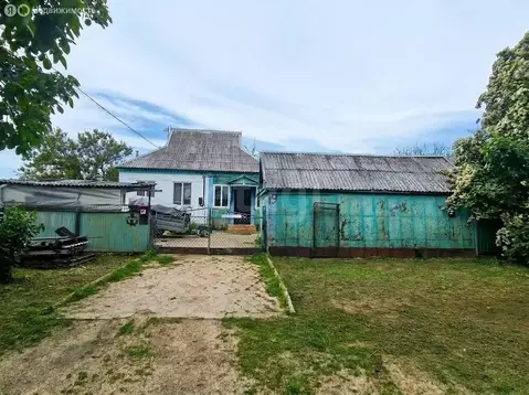 Дом в Славянский район, Петровское сельское поселение, хутор Водный, ...
