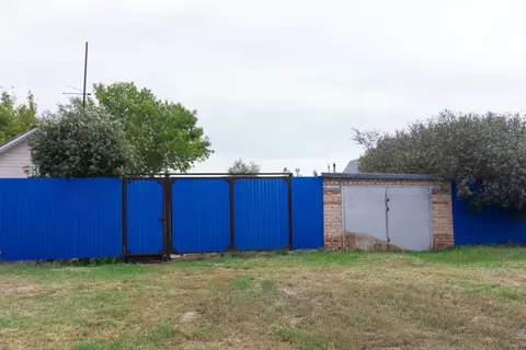 Участок в Оренбургская область, Оренбург Пугачи мкр, ул. Курчатова, 70 ...