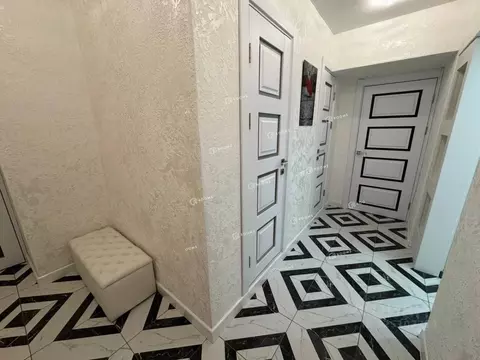 4-к кв. Тульская область, Тула Епифанская ул., 33 (80.0 м)