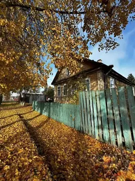 Дом в Ленинградская область, Новая Ладога Волховский район, ул. ...