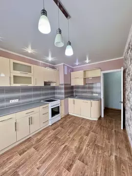 3-к кв. Белгородская область, Старый Оскол Жукова мкр, 49 (64.0 м)