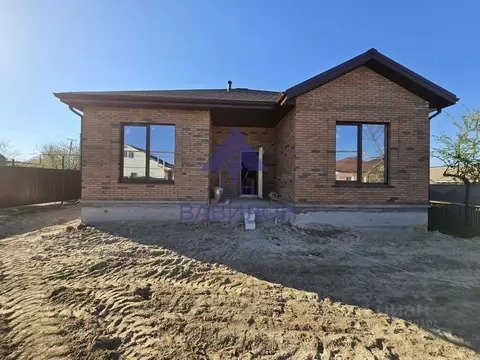 Дом в Ростовская область, Волгодонской район, Романовская ст-ца ул. ...