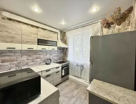 2-к кв. Приморский край, Находка Находкинский просп., 116 (42.0 м)