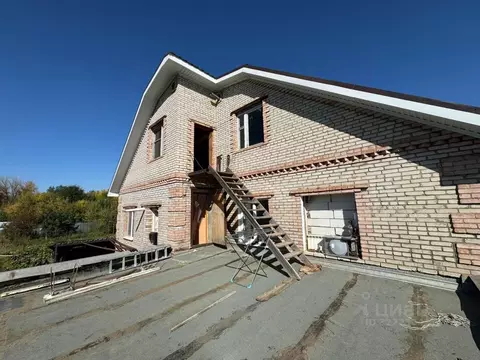 Коттедж в Оренбургская область, Орск Старый город мкр, ул. Свободы, 4 ...