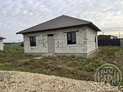 Дом в Ленинградская область, Тосненский район, Тельмановское городское ...