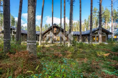 Дом в Ленинградская область, Выборгский район, Первомайское с/пос, ...