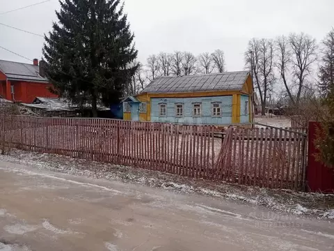 Дом в Калужская область, Перемышльский муниципальный округ, Ахлебинино ...