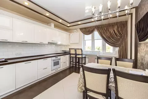 3-к кв. Амурская область, Благовещенск Зейская ул., 222 (98.3 м)