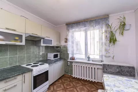 4-к кв. Тюменская область, Тюмень ул. Домостроителей, 16 (79.8 м)