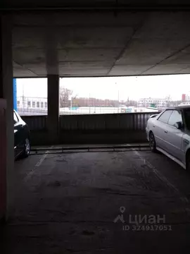 Гараж в Москва Витебская ул., 11 (15 м)