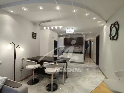 Продается 3-комнатная квартира