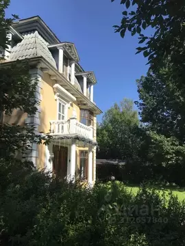 Дом в Санкт-Петербург, Санкт-Петербург, Ломоносов Краснопрудская ул., ...