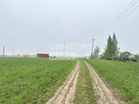Участок в Московская область, Домодедово городской округ, д. Ильинское ...