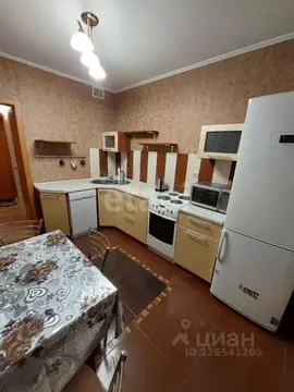 2-к кв. Тюменская область, Тюмень Восточный мкр, ул. Моторостроителей, ...