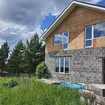 Дом в Красноярский край, Емельяновский район, пос. Памяти 13 Борцов ...