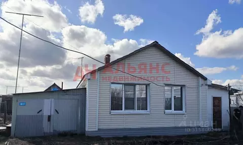 Дом в Самарская область, Красный Яр с/пос, д. Средняя Солонцовка ул. ...