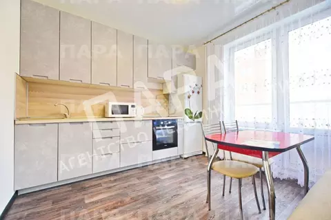 1-к кв. Самарская область, Самара ул. Лейтенанта Шмидта, 10 (45.0 м)